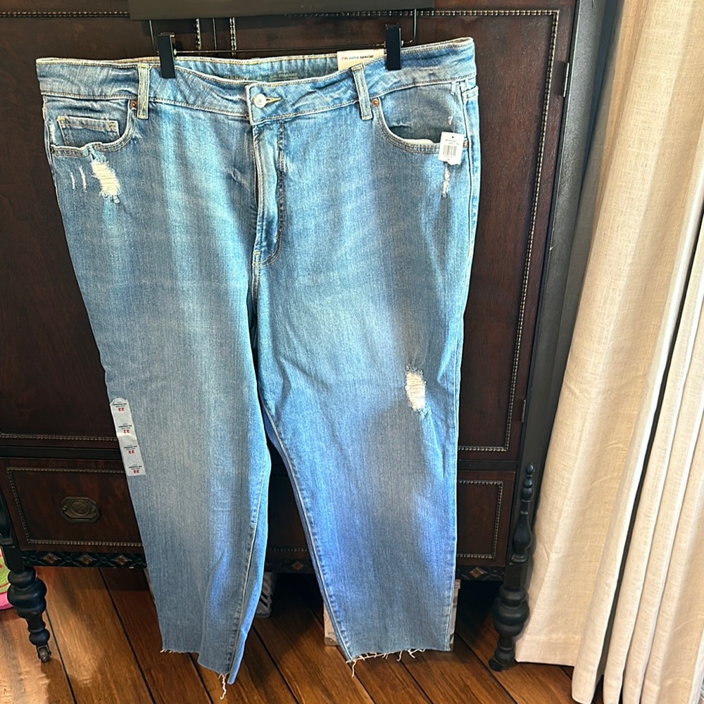 NWT Old Navy Distressed Light Blue Jeans